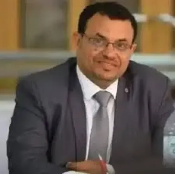 الحوثي يختطف موظفي الإغاثة